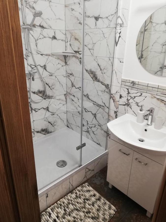 Apartamenty U Golebiewskich Стара-Каменица Экстерьер фото