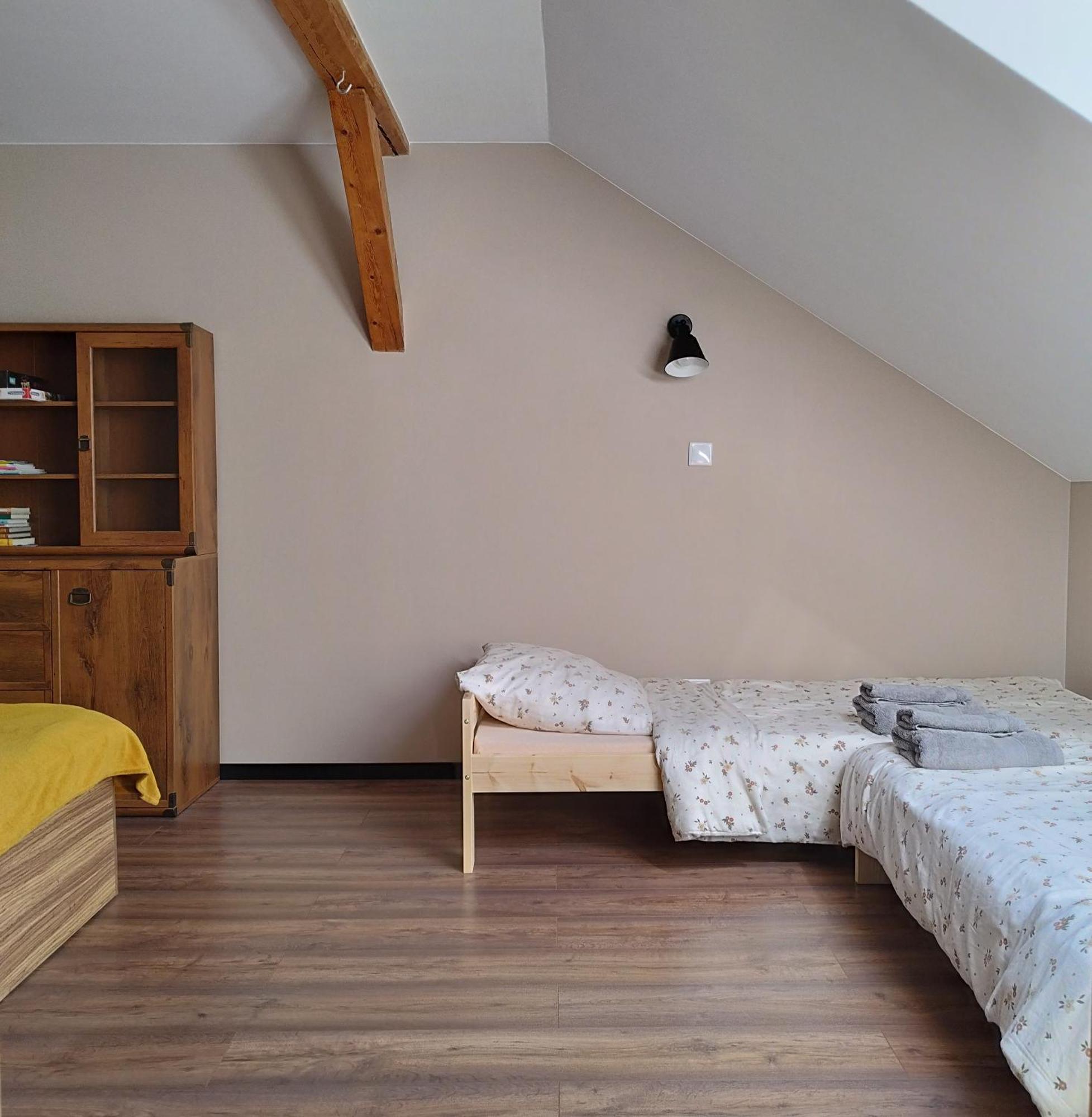 Apartamenty U Golebiewskich Стара-Каменица Экстерьер фото